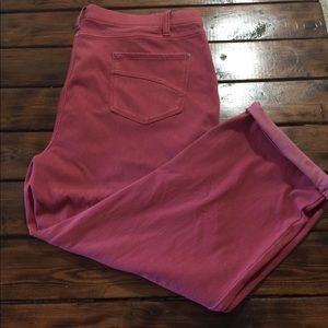 Pinkish red time and tru Capri jeggings